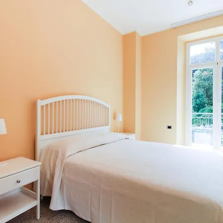 Sleeps 10 Pool Air Con Wifi Villa Stresa