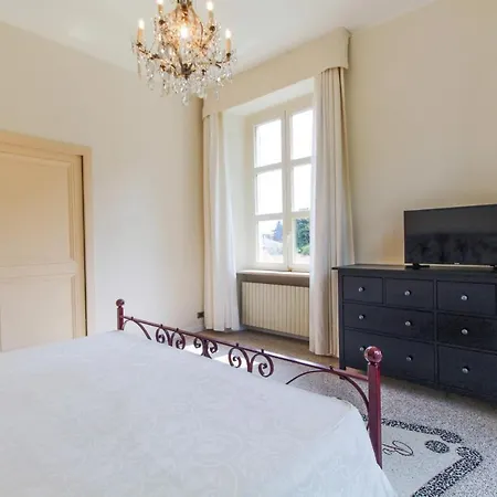 Sleeps 10 Pool Air Con Wifi Villa *
